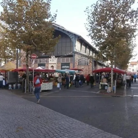 Labrouche Centre Ville 500 M De La Grande Plage Saint-Jean-de-Luz
